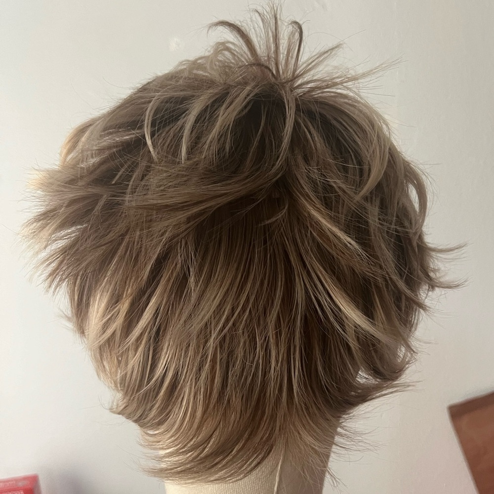 Blonde wig